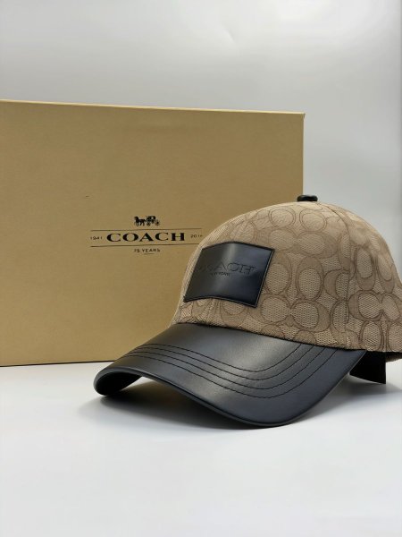 طاقية كوتش COACH