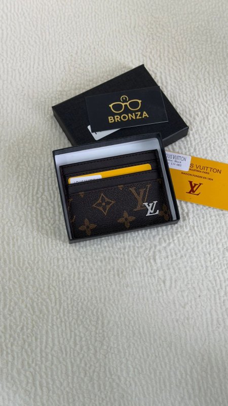 جزدان LV لويس فيوتن