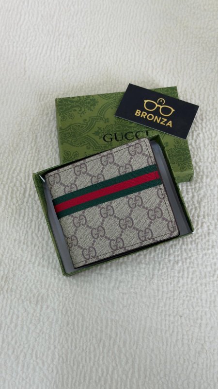 جزدان HUCCI  قوتشي