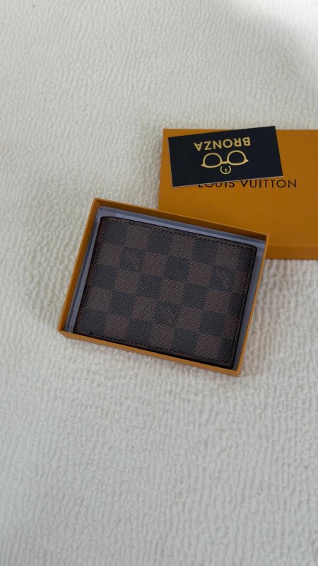 جزدان LV لويس فيوتن