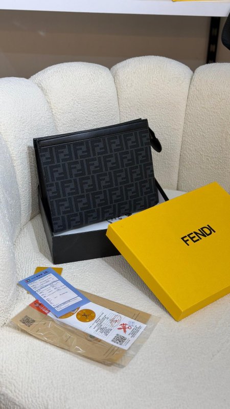 شنطة Findi فندي