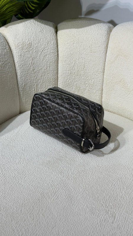شنطة GOYARD قويارد