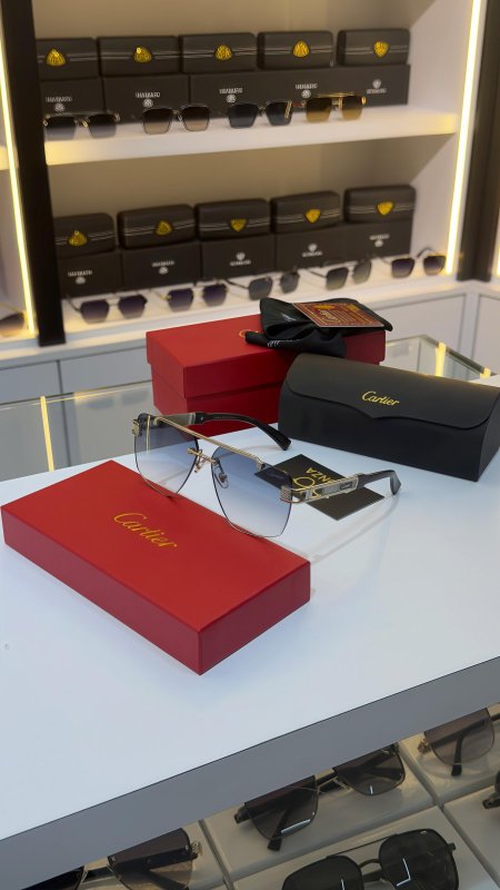 نظارة Cartier كارتير
