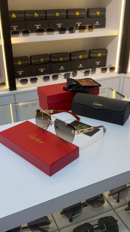 نظارة Cartier كارتير
