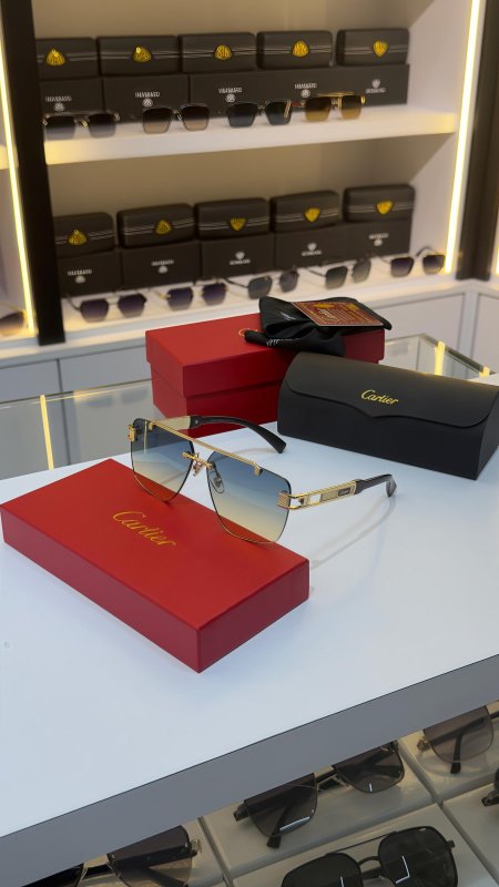 نظارة Cartier كارتير