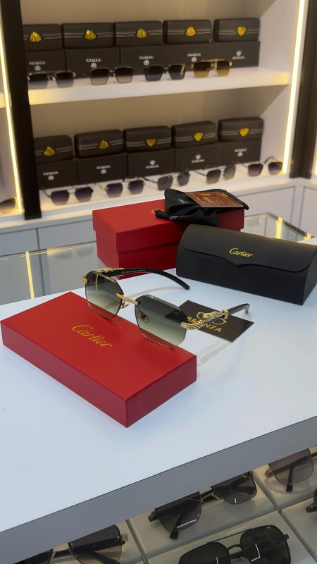 نظارة Cartier كارتير