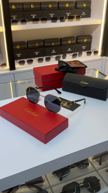 نظارة Cartier كارتير