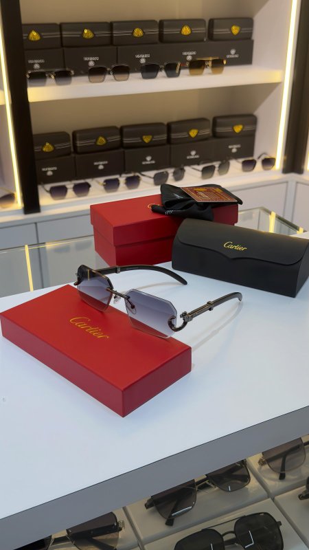 نظارة Cartier كارتير
