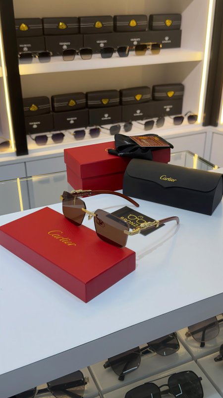 نظارة Cartier كارتير