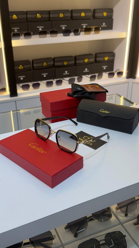 نظارة Cartier كارتير