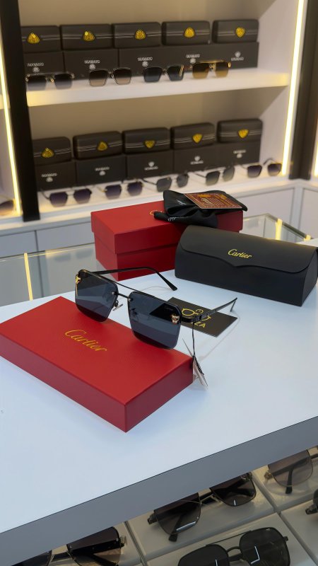 نظارة Cartier كارتير