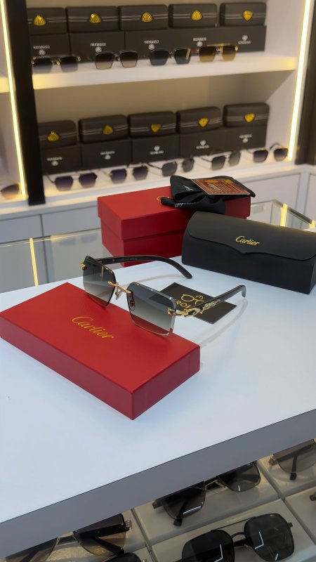 نظارة Cartier كارتير