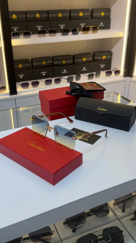 نظارة Cartier كارتير
