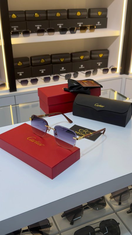 نظارة Cartier كارتير