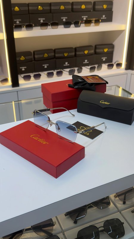 نظارة Cartier كارتير