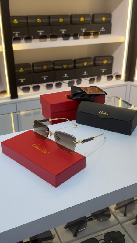نظارة Cartier كارتير