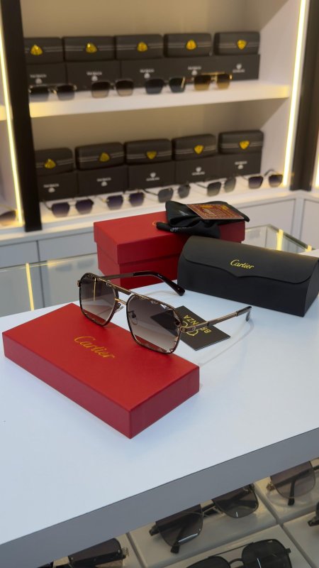 نظارة Cartier كارتير
