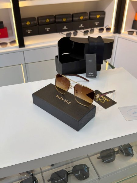 نظارة  PRADA برادا