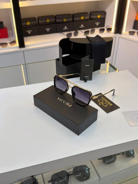 نظارة  PRADA برادا