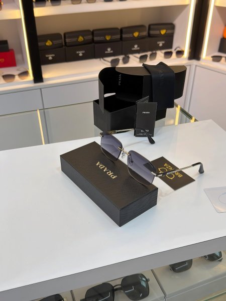 نظارة  PRADA برادا
