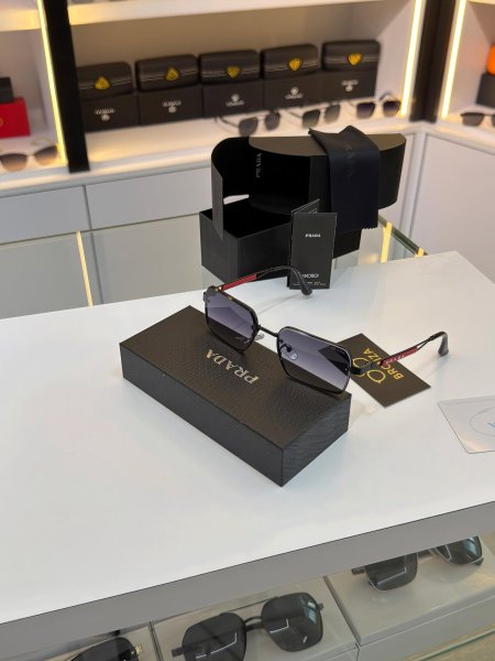 نظارة  PRADA برادا