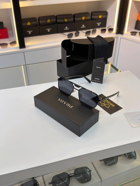 نظارة  PRADA برادا