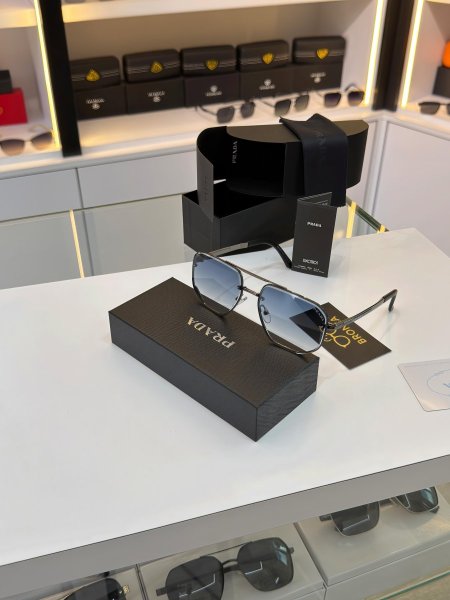 نظارة  PRADA برادا