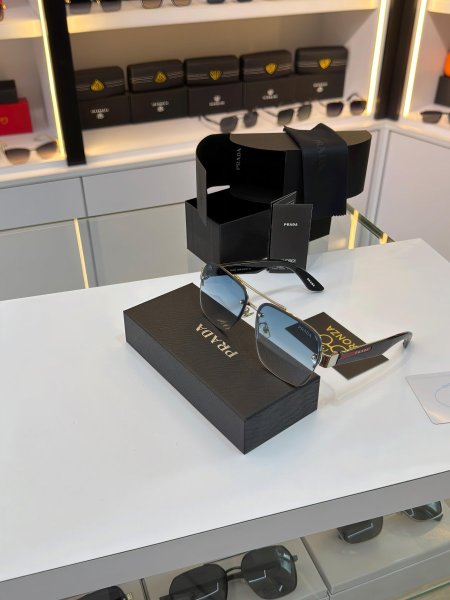 نظارة  PRADA برادا