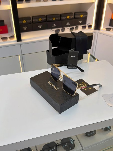 نظارة  PRADA برادا
