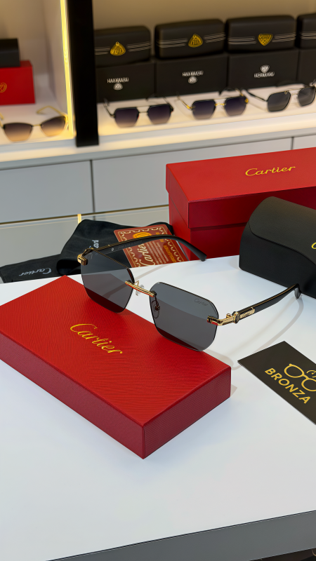 نظارة Cartier كارتير