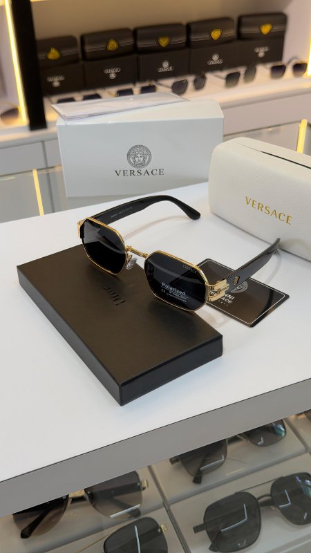 نظارة VERSACE فرزاتشي