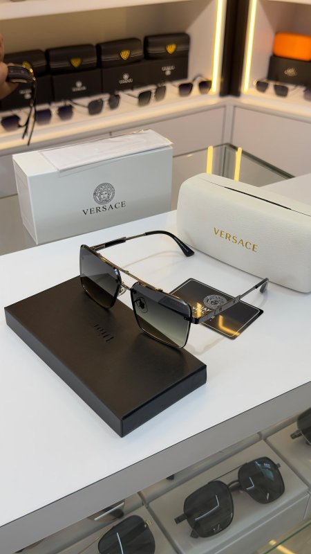 نظارة VERSACE فرزاتشي