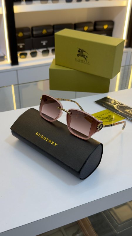نظارة BURBERRY  بربري
