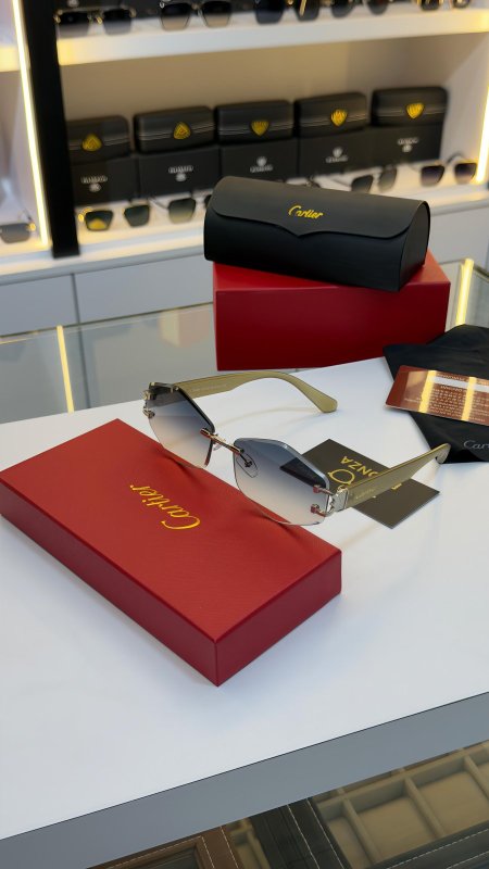 نظارة Cartier كارتير