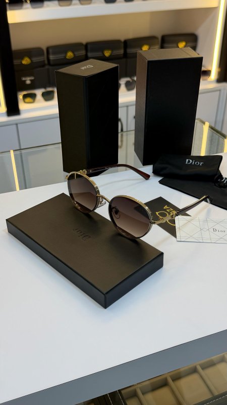 نظارة Dior ديور