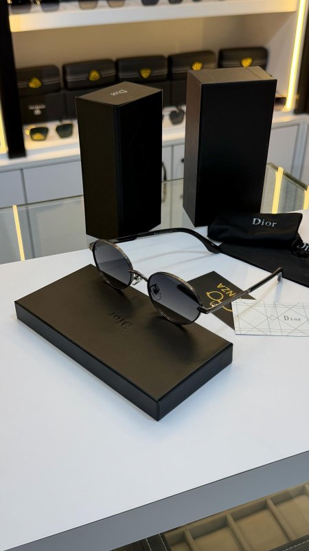 نظارة Dior ديور