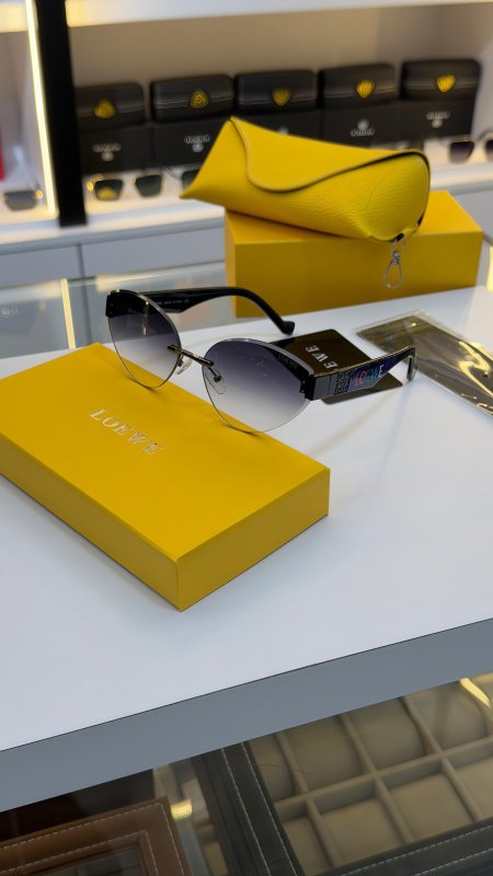 نظارة LOEWE لويفي