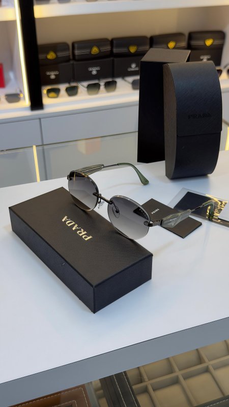 نظارة PRADA برادا