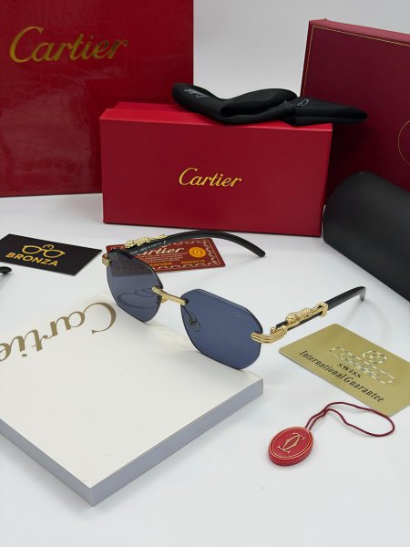 نظارة Cartier كارتير