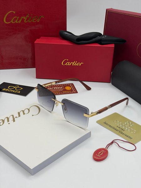 نظارة Cartier كارتير