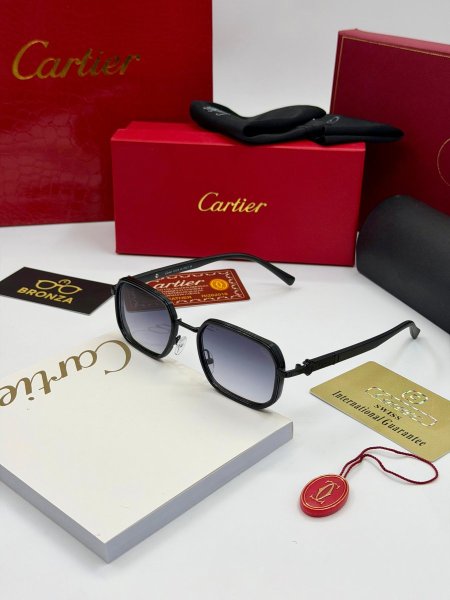 نظارة Cartier كارتير