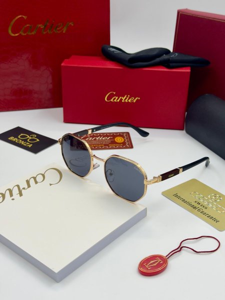 نظارة Cartier كارتير