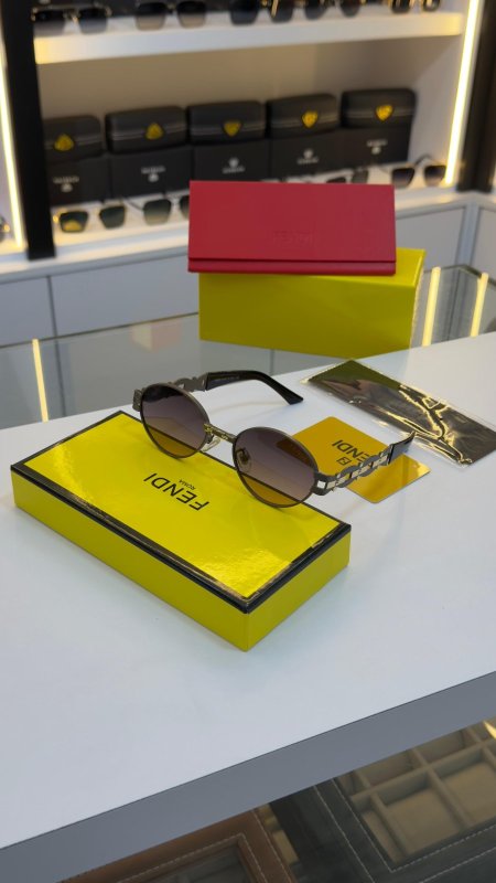 نظارة FENDI فيندي
