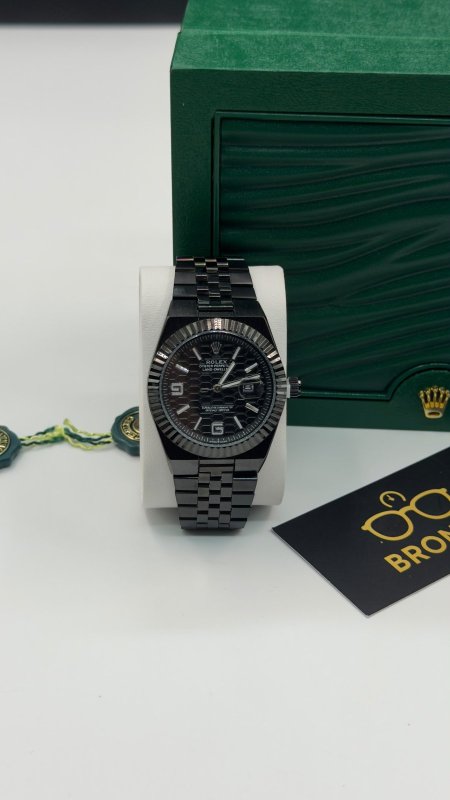 ساعة رولكس ROLEX لاند دويلار