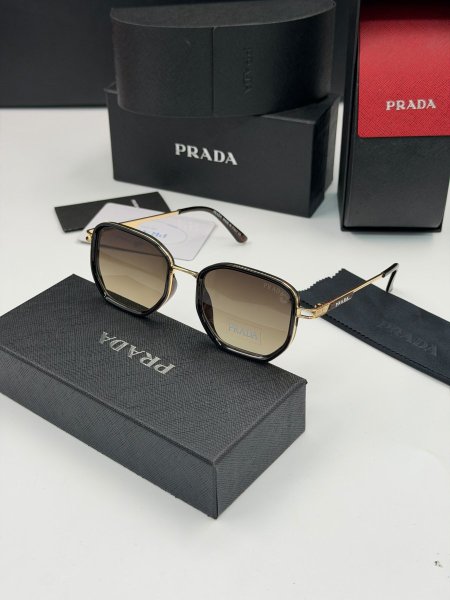 نظارة PRADA برادا