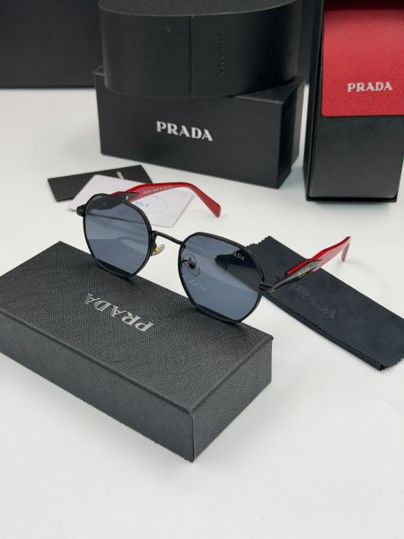نظارة PRADA برادا