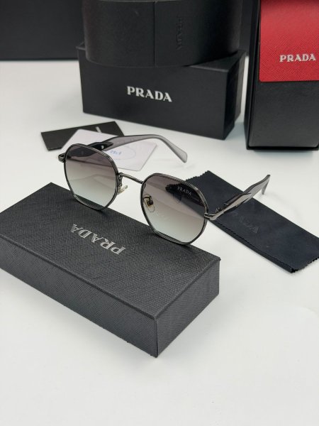 نظارة PRADA برادا