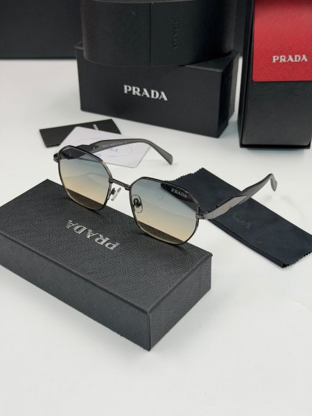 نظارة PRADA برادا