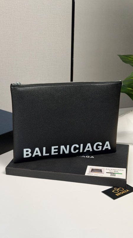 شنطة كلاتش BALENCIAGA بالنسياغا
