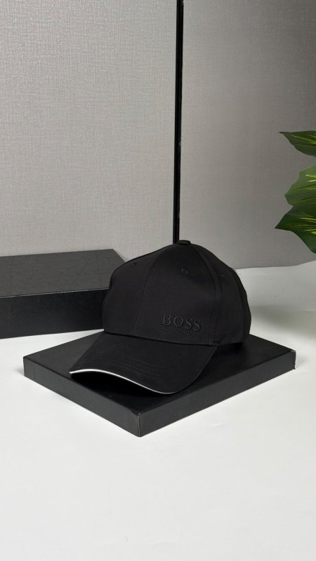 طاقية BOSS